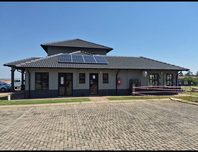 1 BEDROOM APARTMENT FOR SALE IN PARKRAND